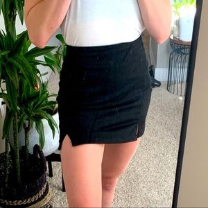 Brandy Melville - Black Mini Skirt